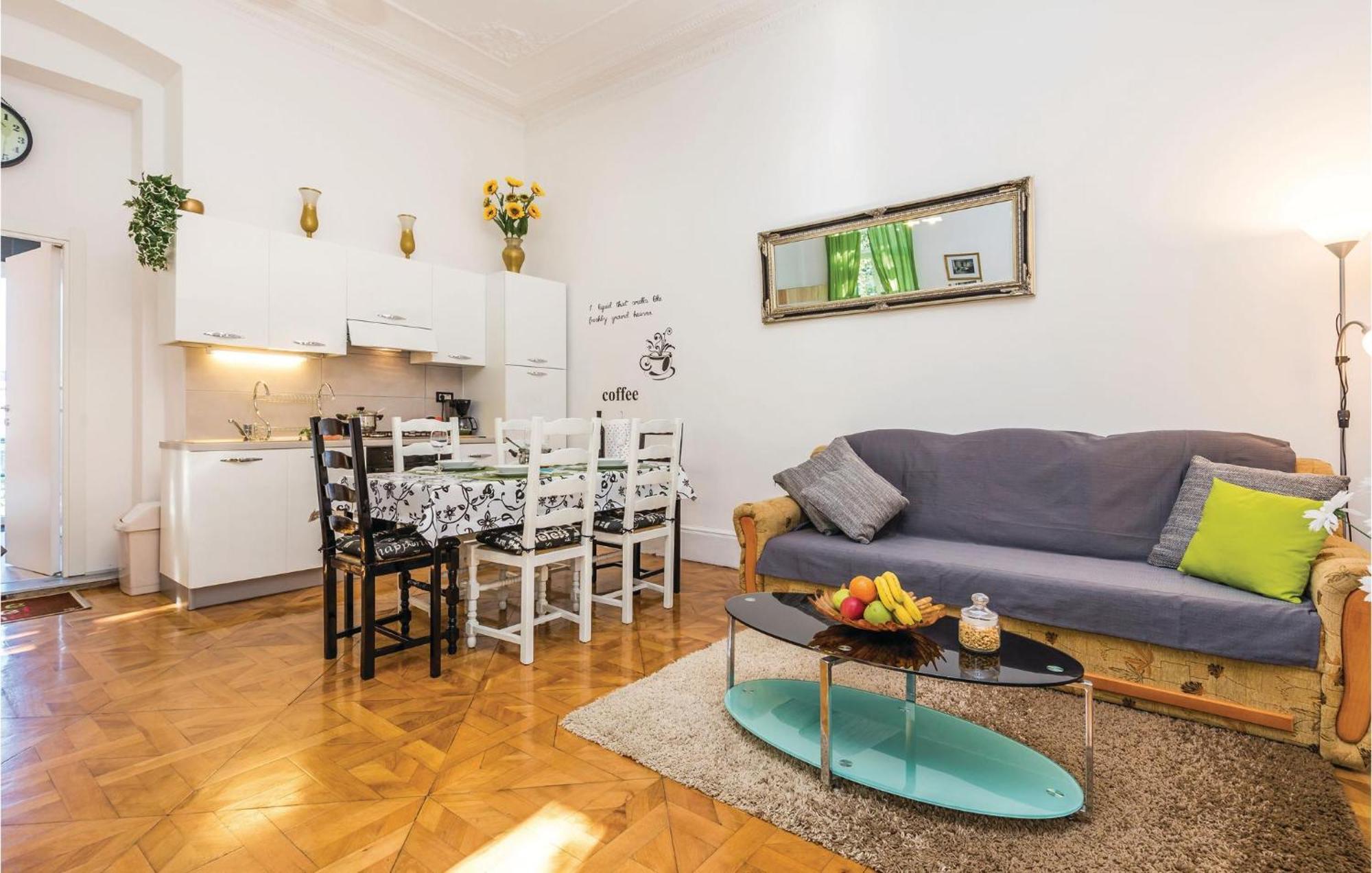 Amazing Apartment In Rijeka With Wifi Bagian luar foto