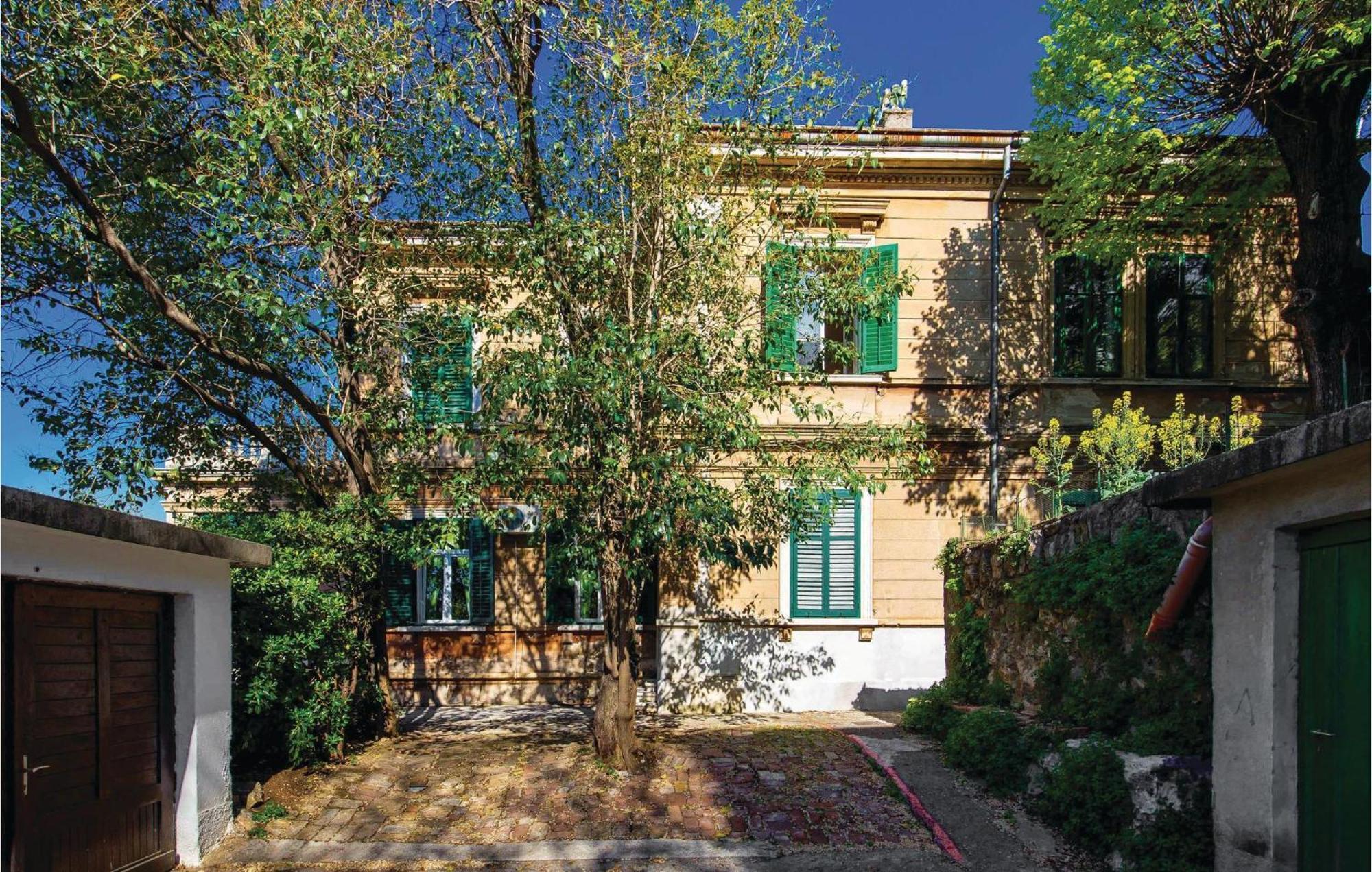 Amazing Apartment In Rijeka With Wifi Bagian luar foto