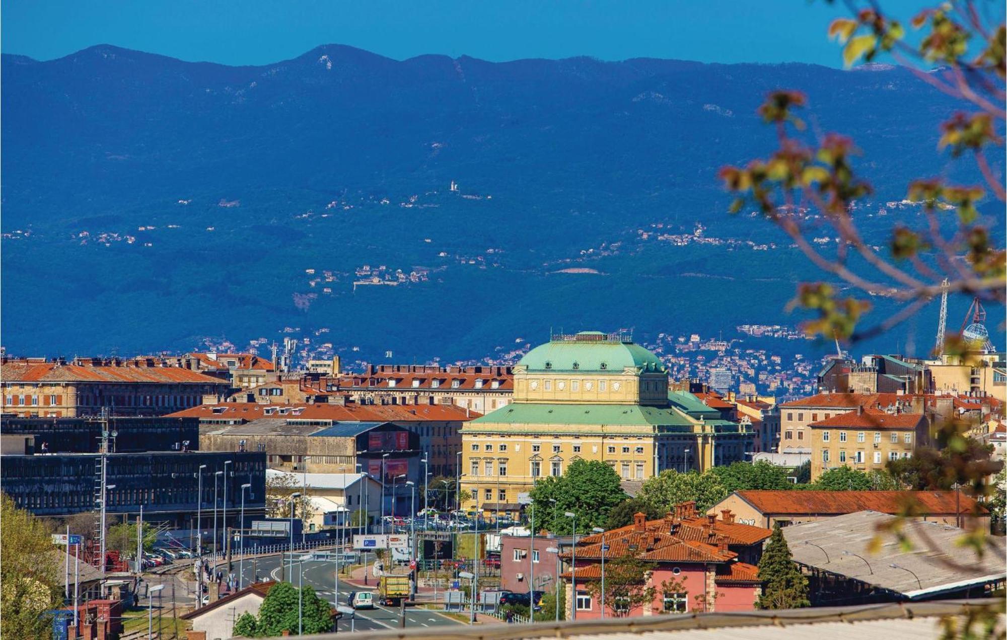 Amazing Apartment In Rijeka With Wifi Bagian luar foto
