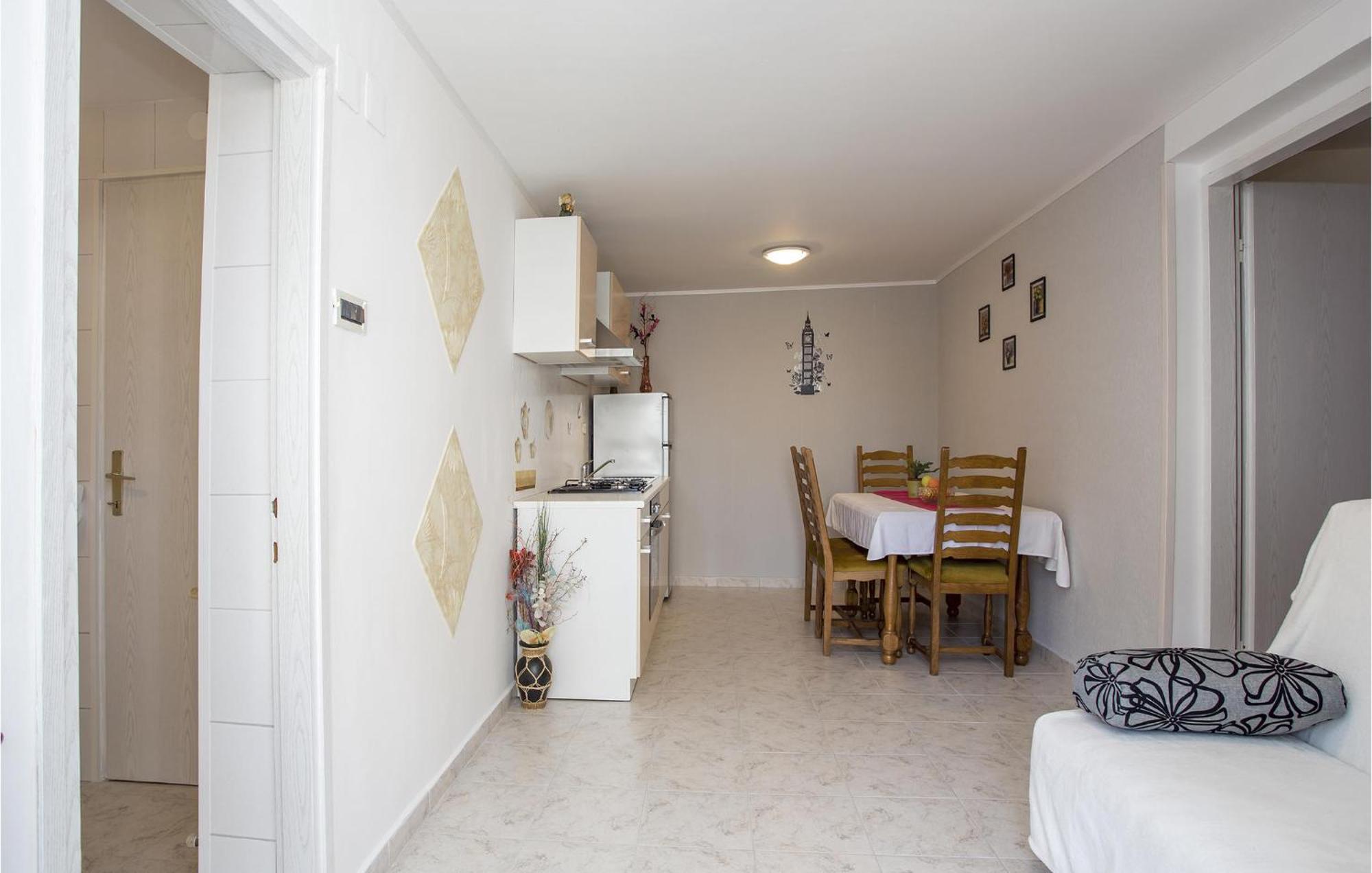 Amazing Apartment In Rijeka With Wifi Bagian luar foto