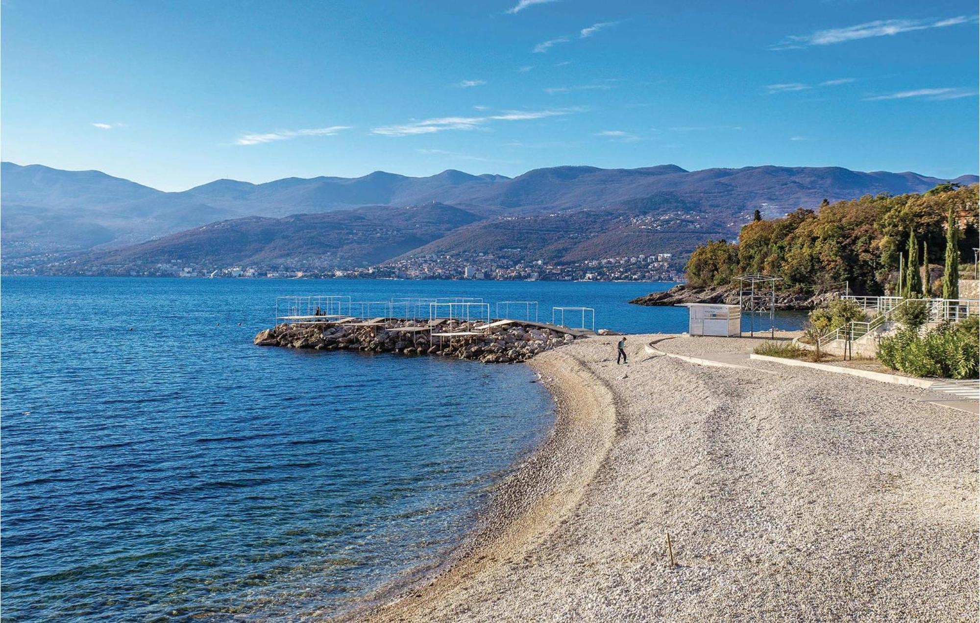 Amazing Apartment In Rijeka With Wifi Bagian luar foto